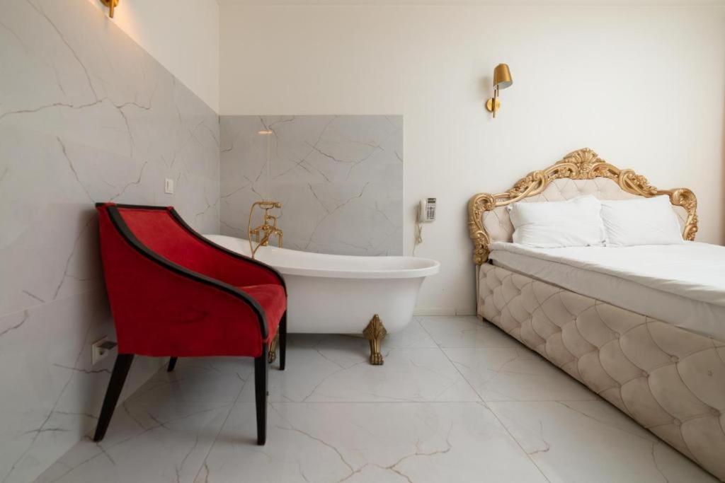 Hotel Gloria Ks Pristina Buitenkant foto