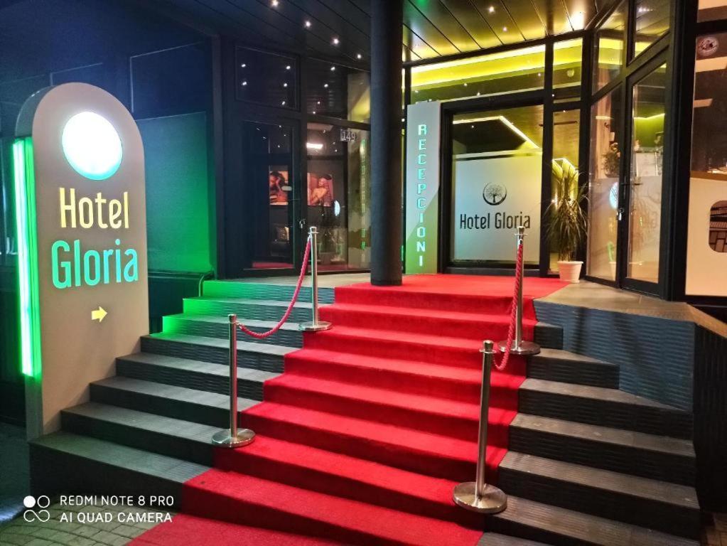 Hotel Gloria Ks Pristina Buitenkant foto
